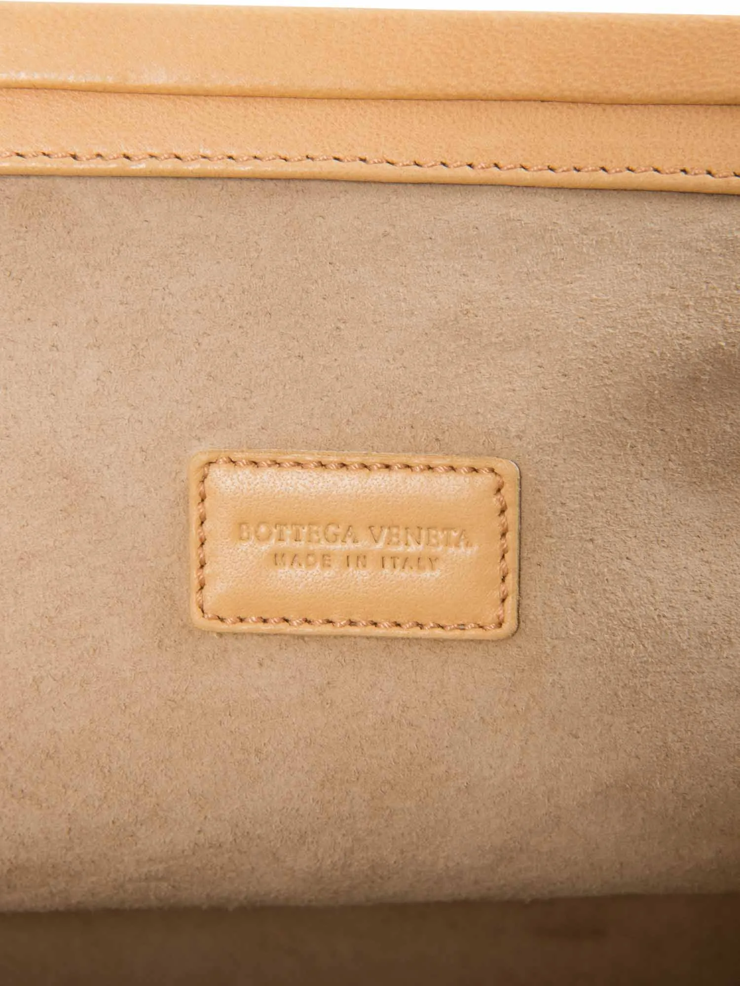 Bottega Veneta Nappa Intercciato Kisslock Top Handle Bag Ivory Beige