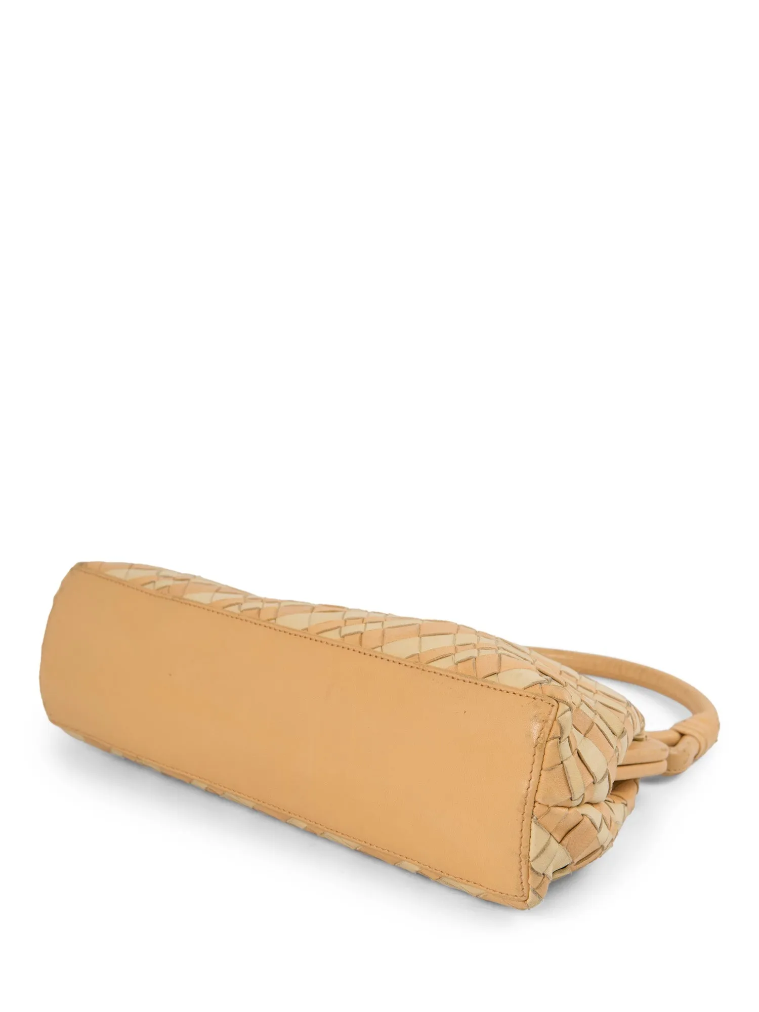 Bottega Veneta Nappa Intercciato Kisslock Top Handle Bag Ivory Beige