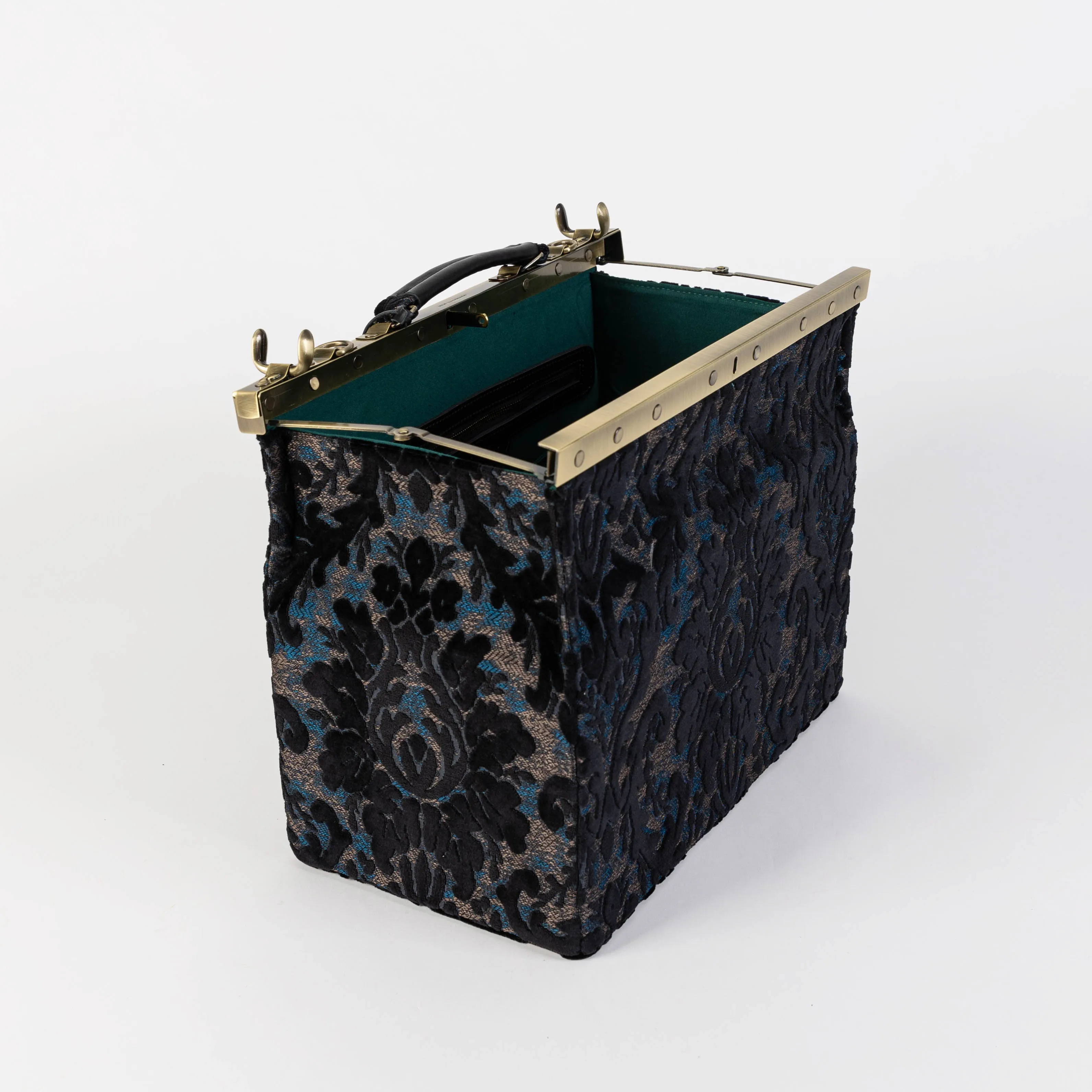 Burnout Velvet Black Genevieve Carpet Gladstone Bag