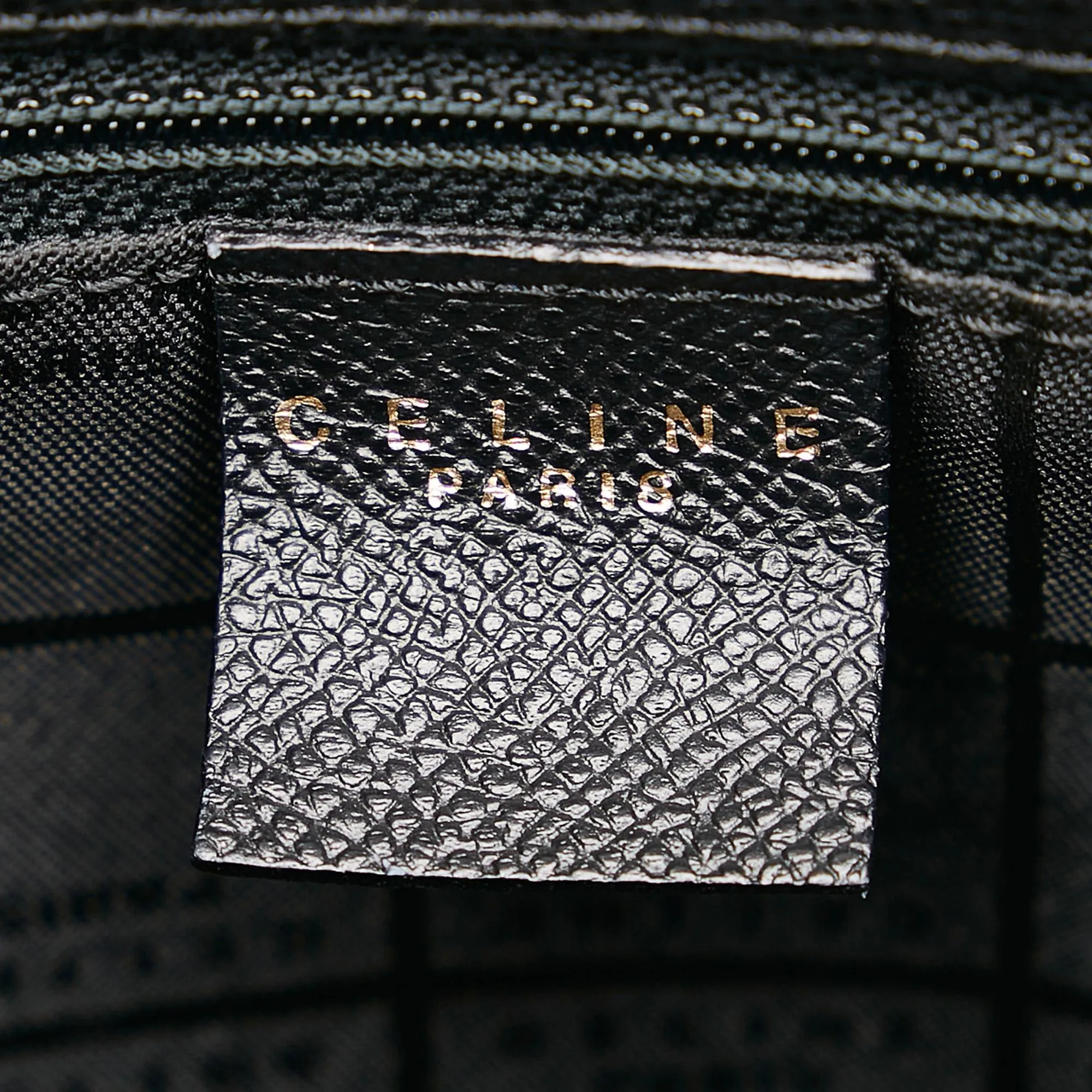Celine Leather Handbag (SHG-29522)