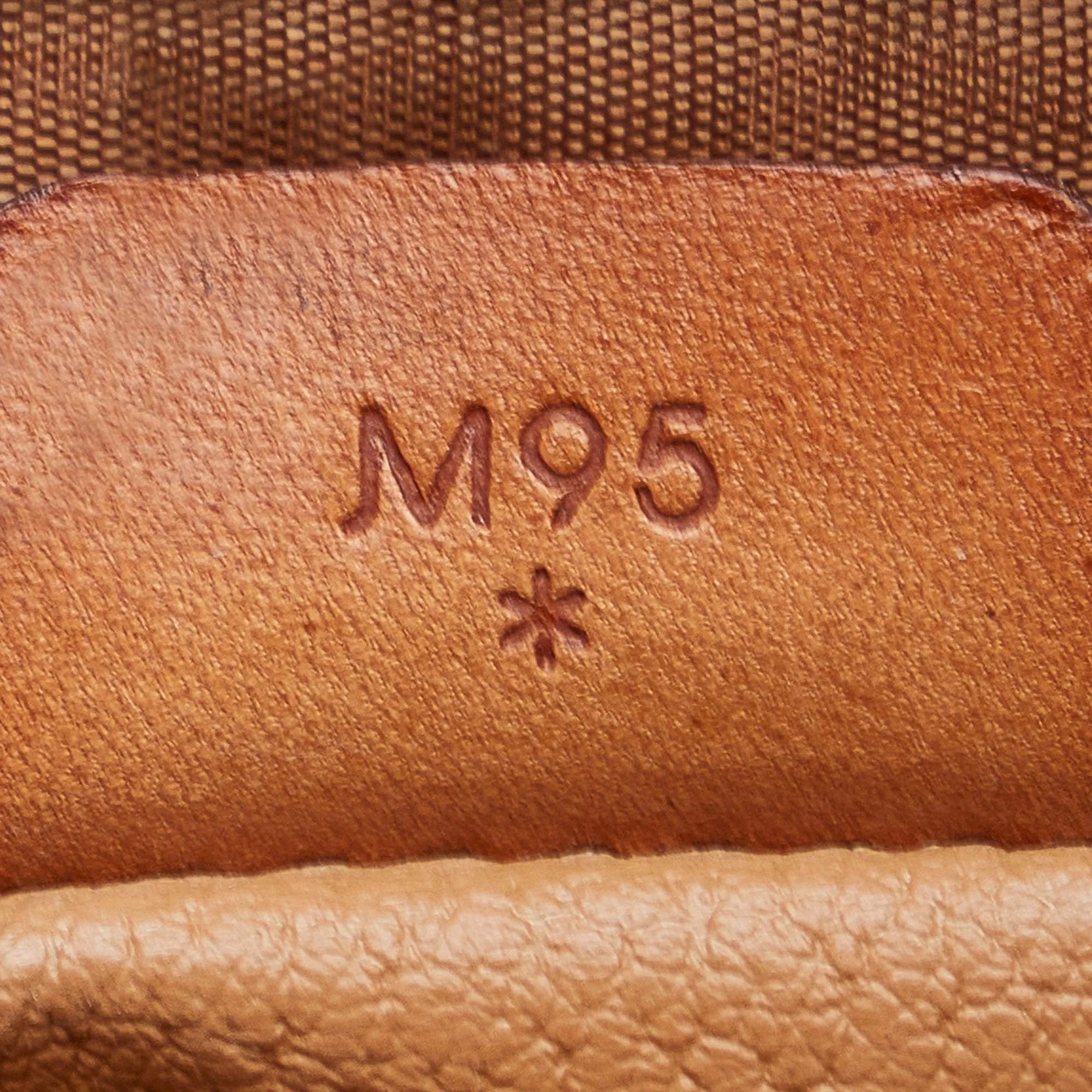 Celine Macadam Handbag (SHG-Wndw0L)