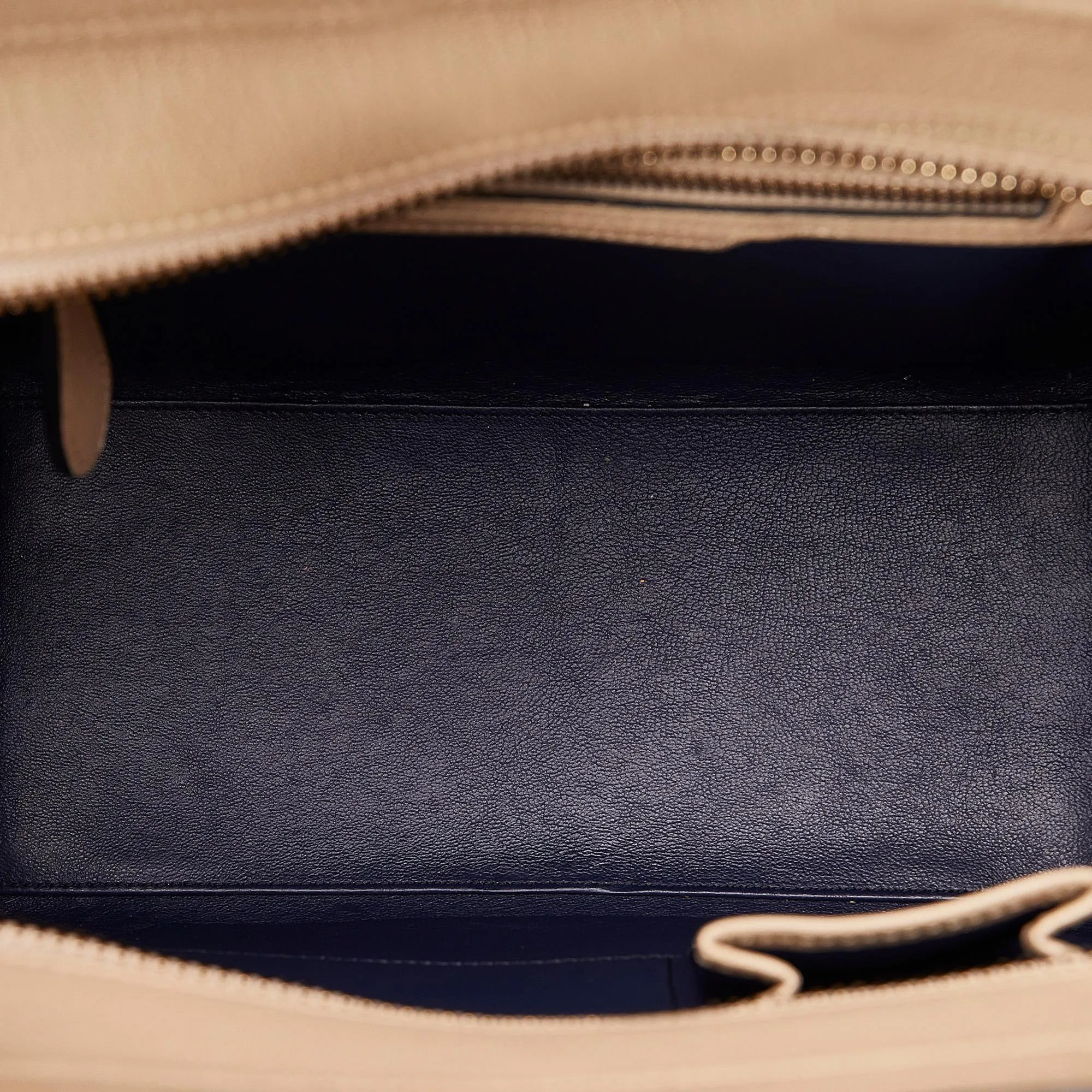 Celine Micro Luggage Tote Bicolor (SHG-x7hidE)