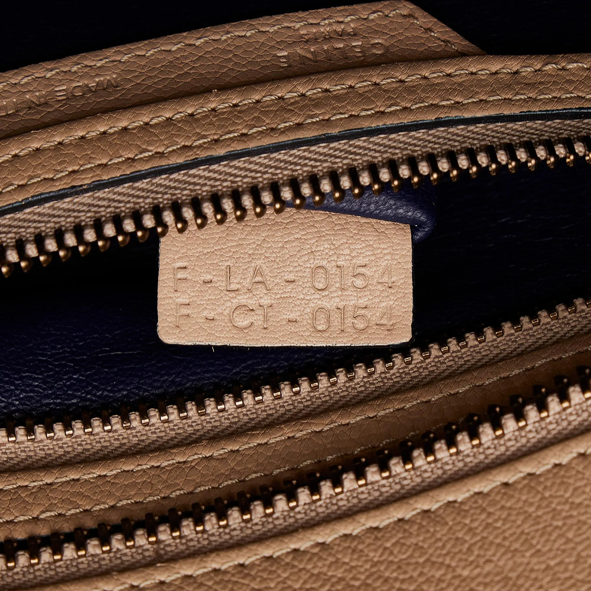 Celine Micro Luggage Tote Bicolor (SHG-x7hidE)