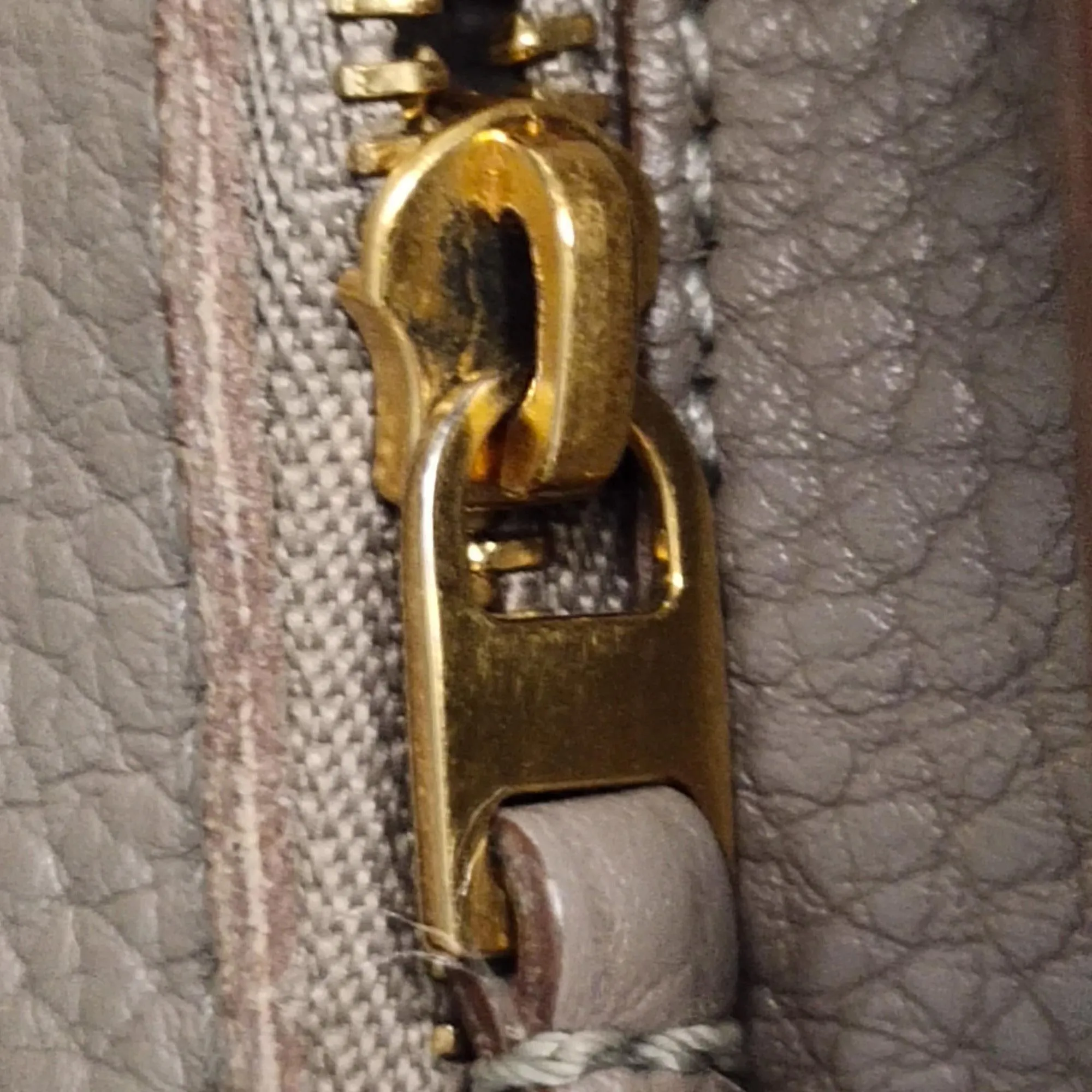 Celine Tie Tote (SHG-34850)