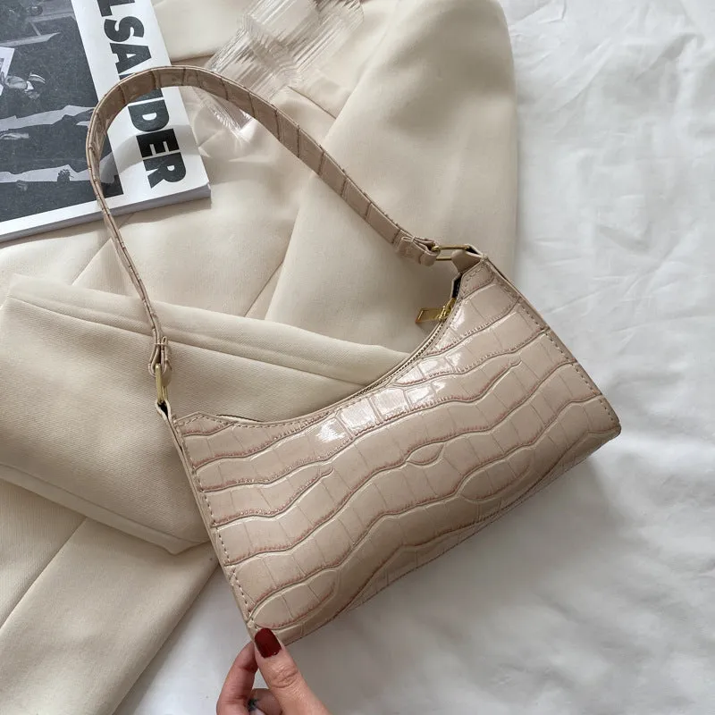 Stephanie  Kleine Schultertasche mit Krokodil-Muster