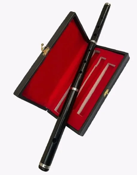 Traditional tuneable D Irish flute made by Polypenco