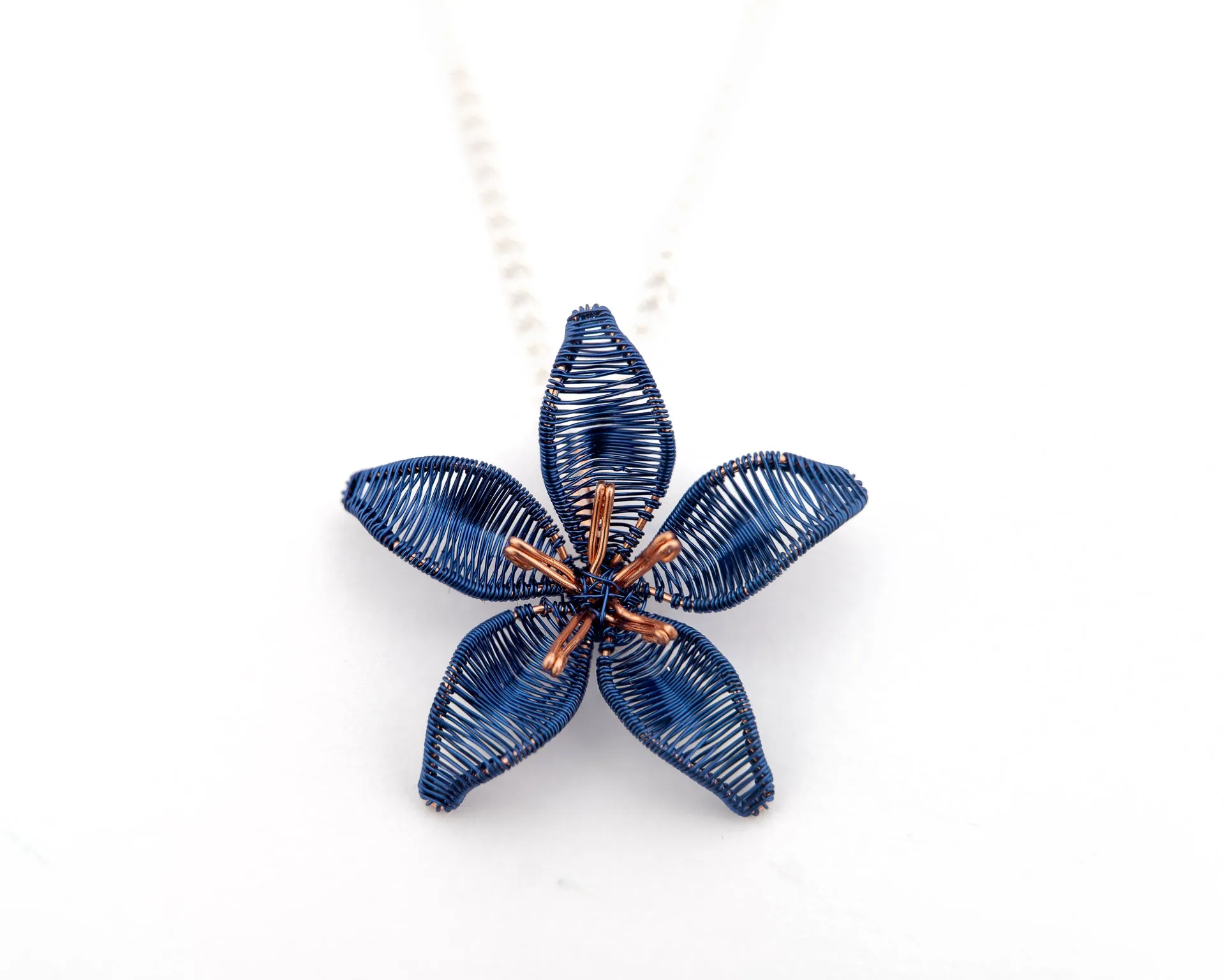 Wireart Lily Pendant, Dark Blue